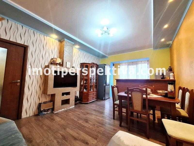 Продава се Тристаен апартамент в Пловдив, Кършияка - 65 кв.м за 1035 €/кв.м - Снимка #1
