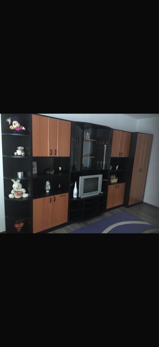 Inchiriez ap 2 camere Rogerius ( Transilvaniei )