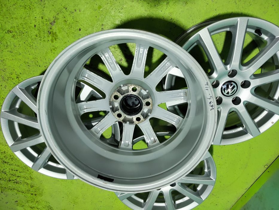 17 5x112 Vw Passat Touran Caddy Golf Tiguan 5х112