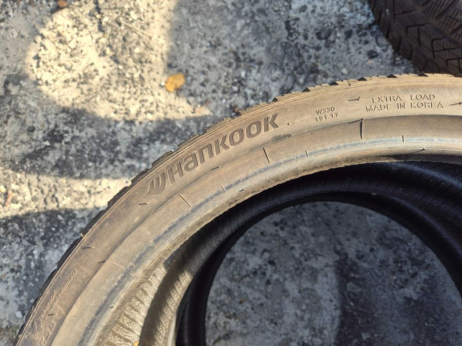 2 Anvelope de IARNA - 235/35/20 92W - Hankook Winter - APP NOI - DOT 2024 !