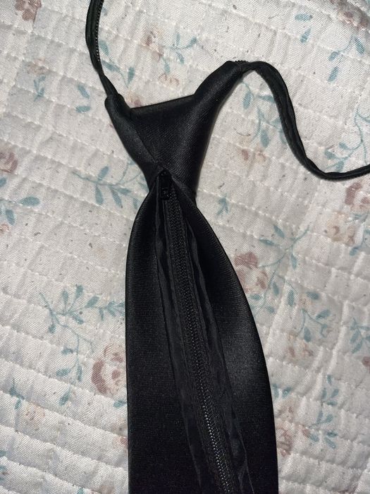 Черный галстук 2 шт.