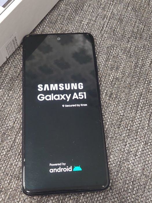 Samsung A51 128 GB liber de rețea cutie acte telefon bun