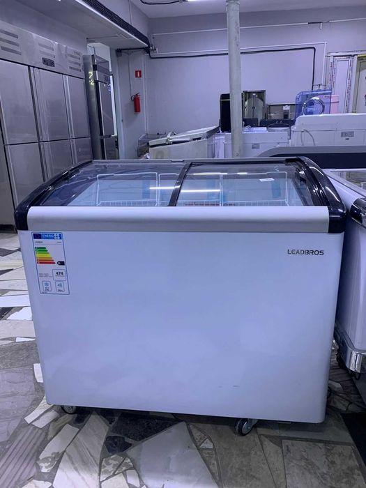 Морозильная витрина,Морозильник бонета