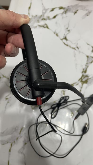 Наушники Planctronics