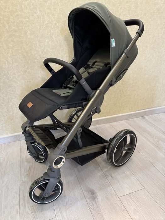 Коляска детская