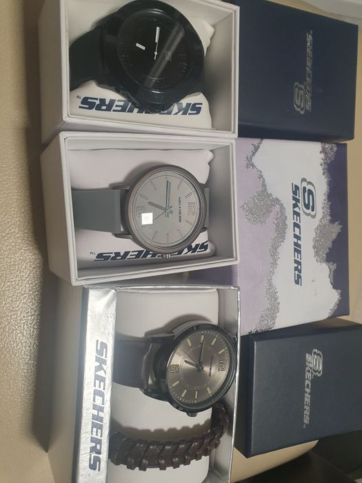 Ceasuri diferite modele