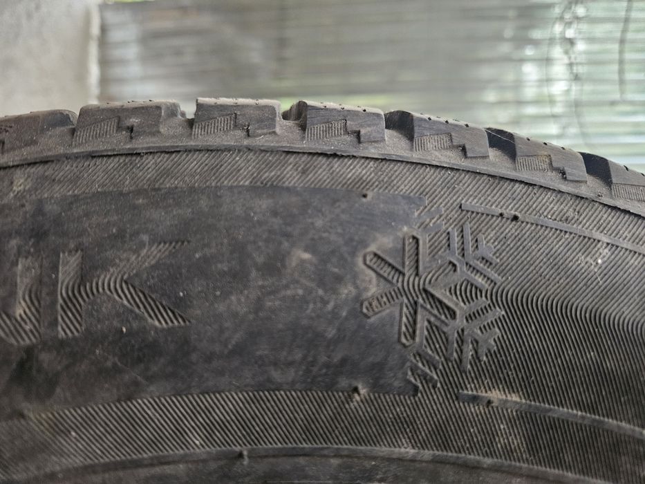 Диски с шинами зима.