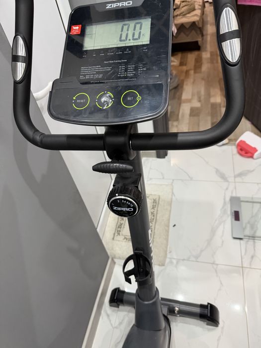 Велоергометър Zipro Nitro