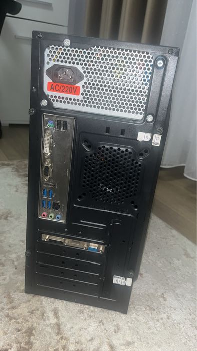 pc (descriere mai multe informatii)