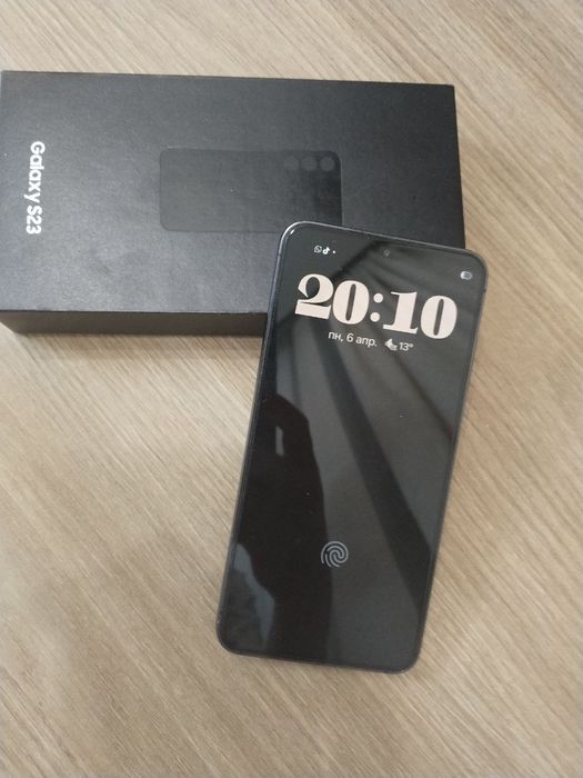 Продам самсунг с 23