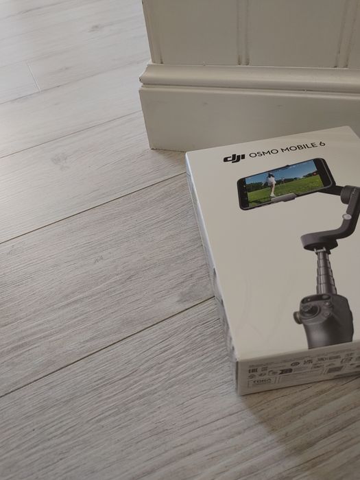 DJI OSMO MOBILE 6. Стедикам, стабилизатор черный.