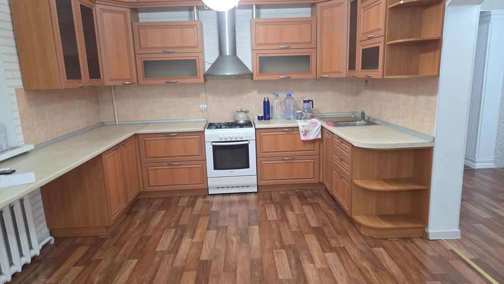 Кухонный гарнитур