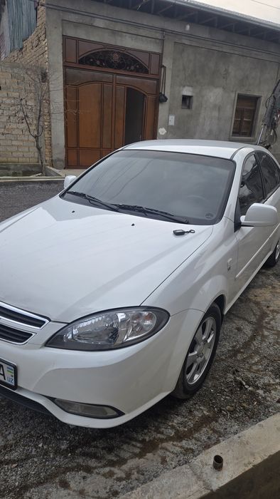 Chevrolet Gentra 1 Jentra evro avtomat сотилади идеал холатда