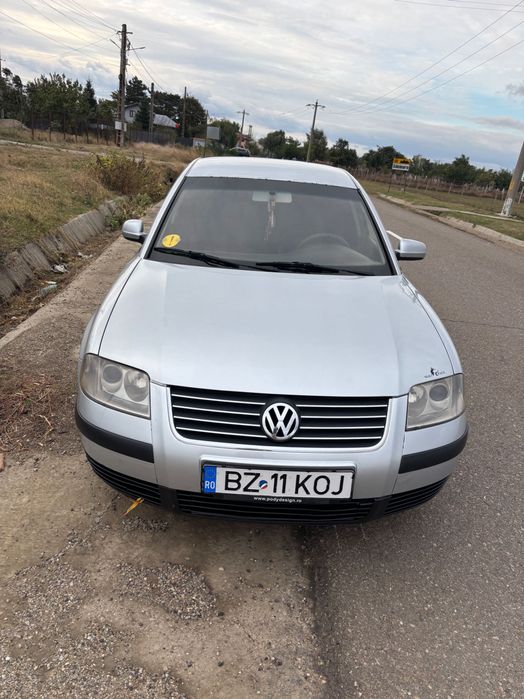 VOLKSWAGEN Passat 0 — imagine 2