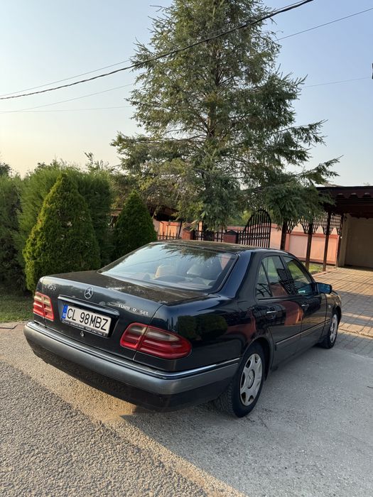 MERCEDES-BENZ E-Class 1998 — imagine 4