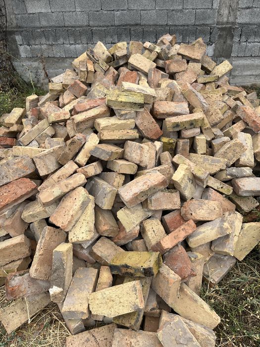 Кирпич Советски.