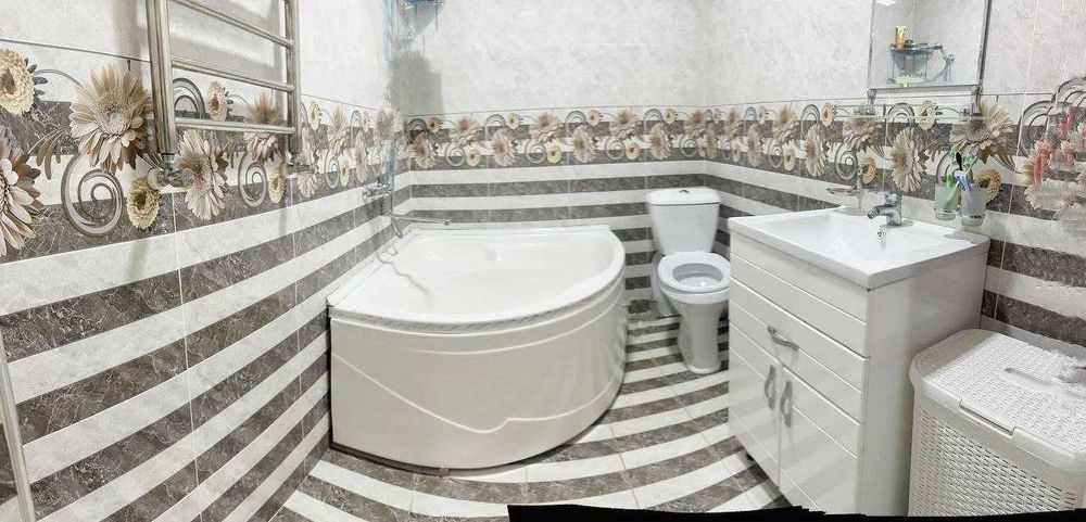 Элегантный двухэтажный евро дом Саламатина Яккасарай Братские могилы