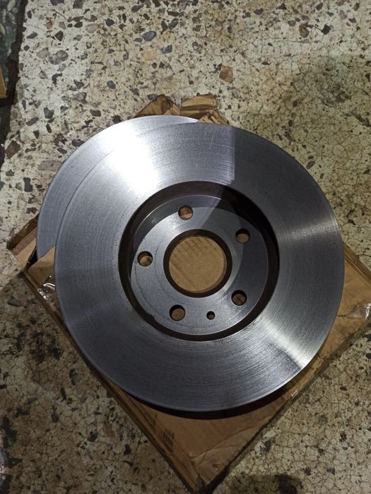 Aporni disk malibu 1