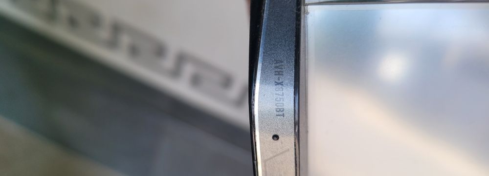 Продаётся магнитола Pioneer AVH-X8750 BT