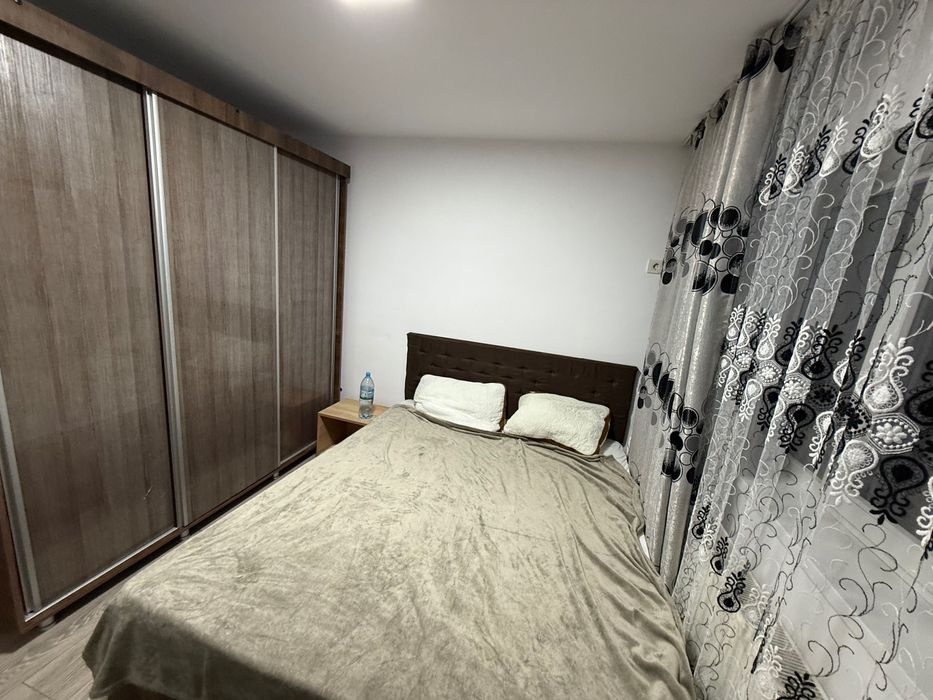 De inchiriat apartament 2 camere zona bazar orizont