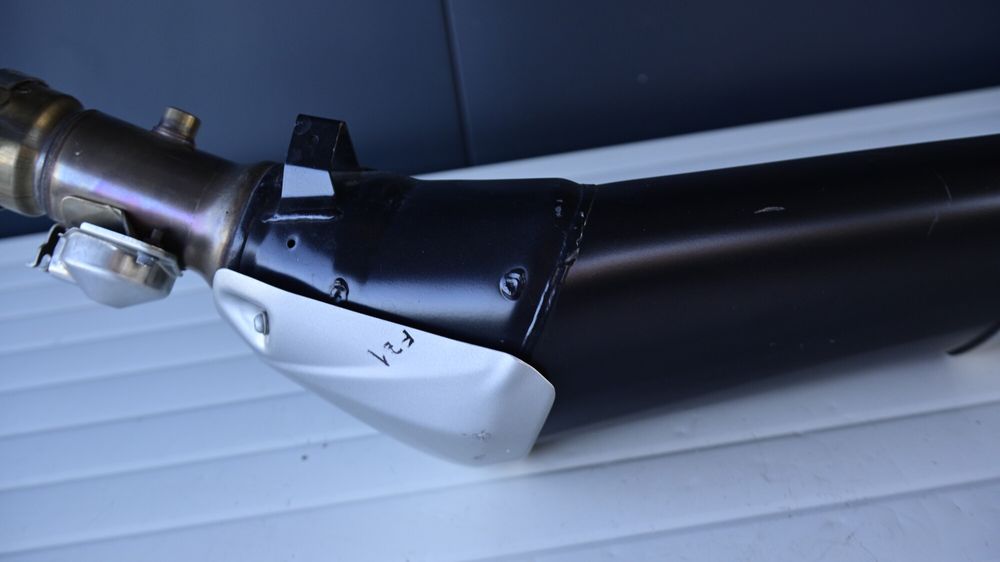 Yamaha FZ1 2006 Toba de evacuare originala