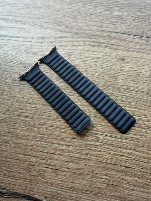 Bratara pentru APPLE Watch Black Magnetic Link - M/L