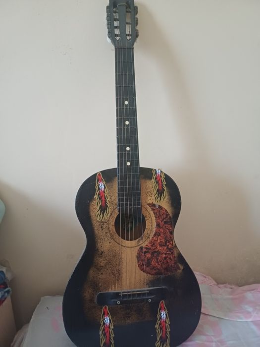 Haqiqiy Gitara minusi yõq