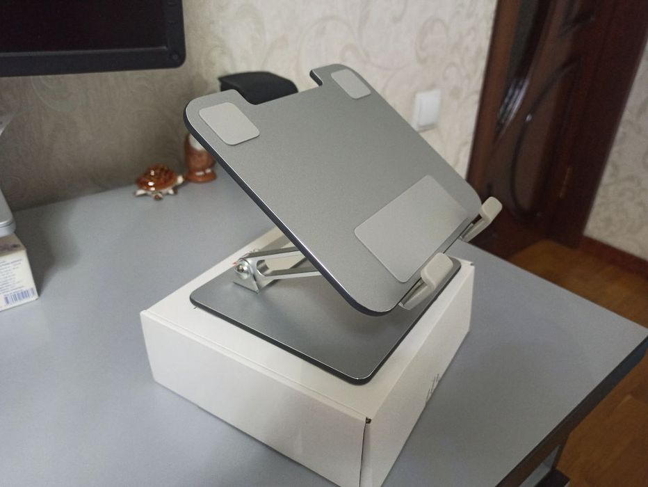 Подставка для планшетов/ноутбуков. Новое.