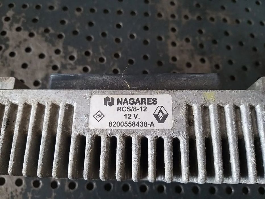 Releu bujii 1.5 dci renault scenic 3 8200558438a