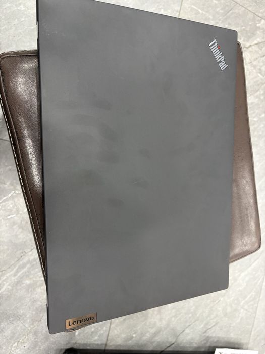 Laptop Lenovo ThinkPad T16 gen 2