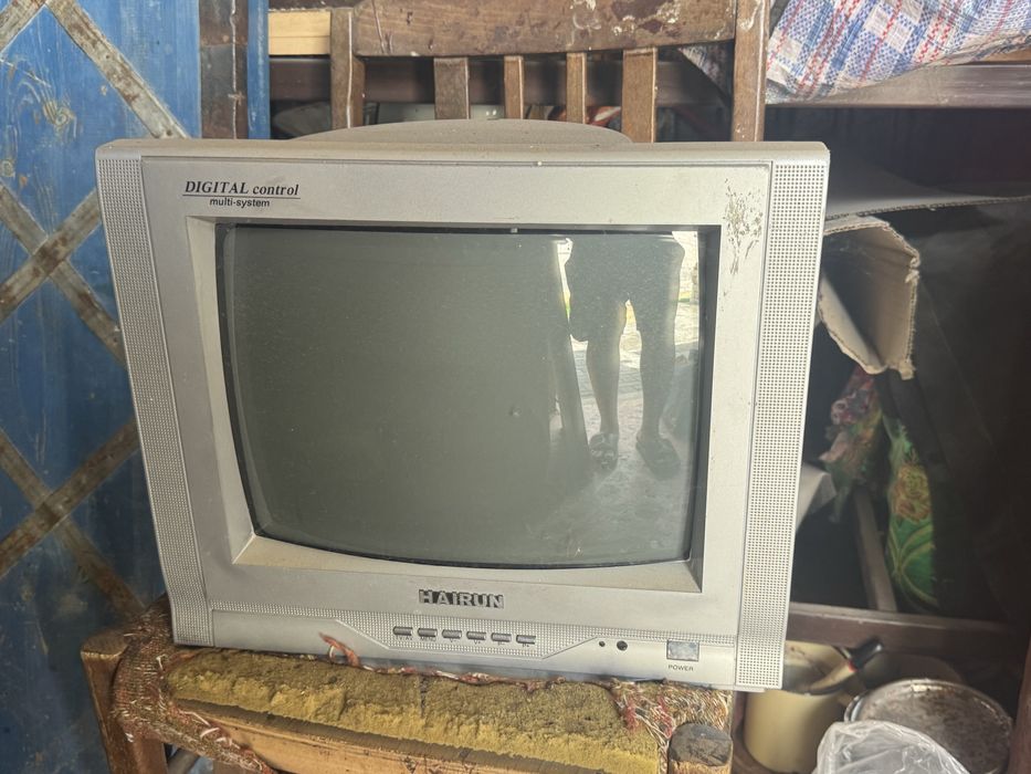 Телевизор бу продам