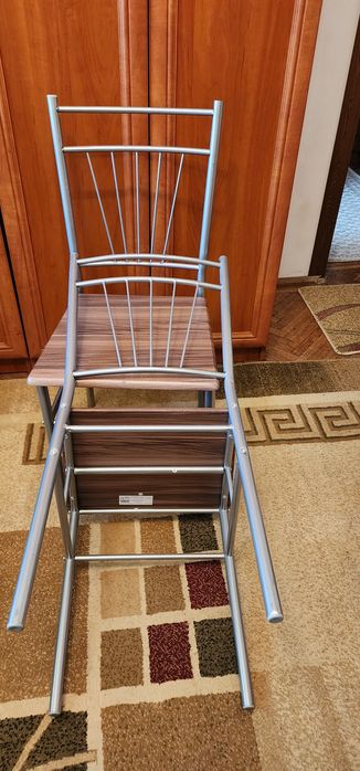 Scaune metalice noi pt bucatarie sau living