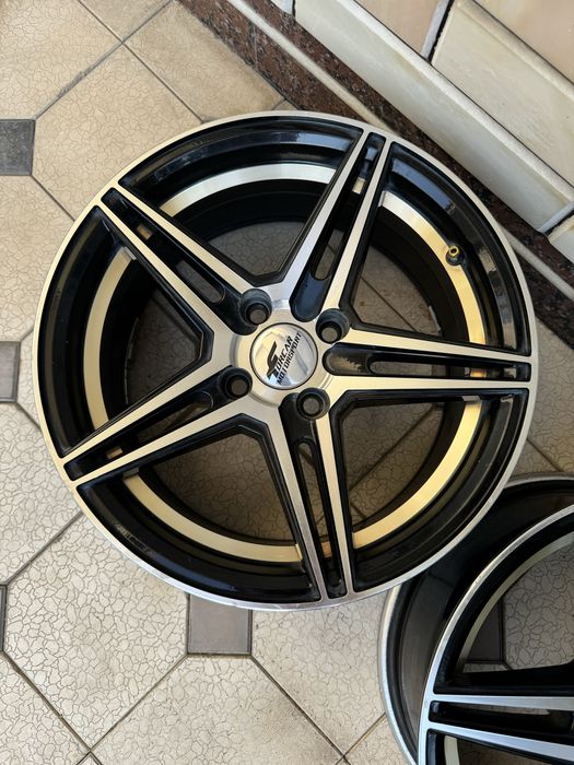 R-15 Vossen Диска.