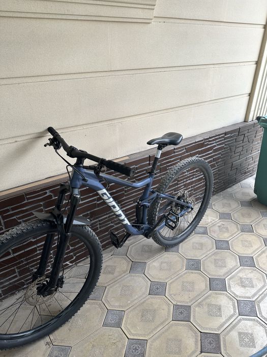 giant stance 2 (2021)