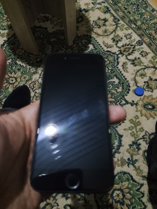 Продаётся iPhone 7