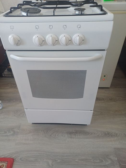 Продам газ.плиту