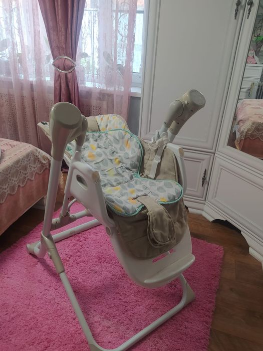 Стульчик для кормления, электрокачеля