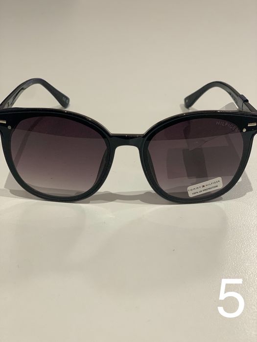Дамски слънчеви очила Tommy Hilfiger