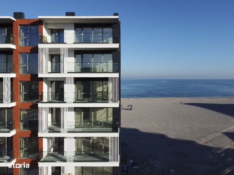 Finalizat | Apartament pe plaja cu vedere la mare in imobil premium