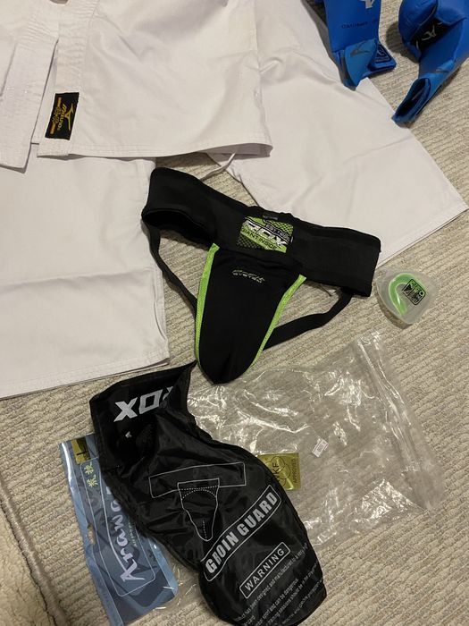 Кимоно для каратэ комплект