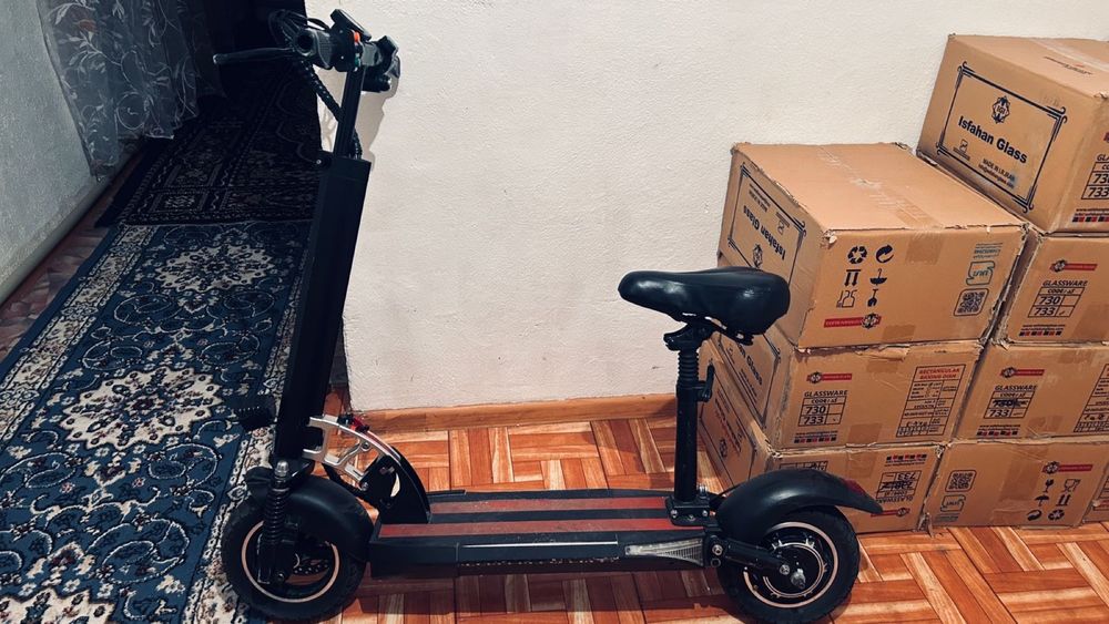 электросамокат.