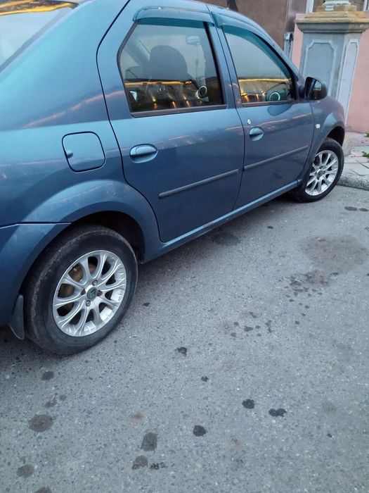 Продам Renault Logan.седан.механика
