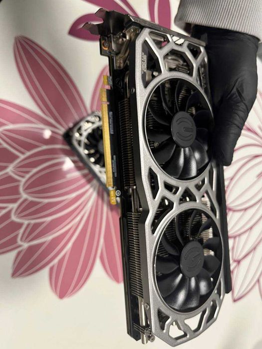 Видеокарта EVGA GTX 1080 Ti SC2