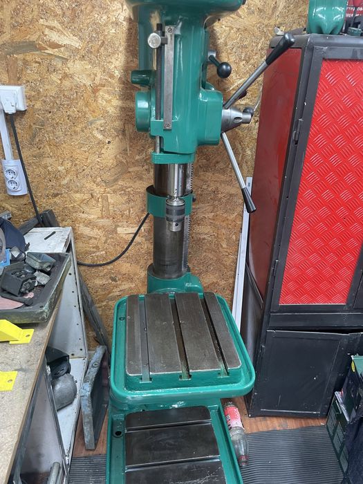 Колонна бормашина пк-20