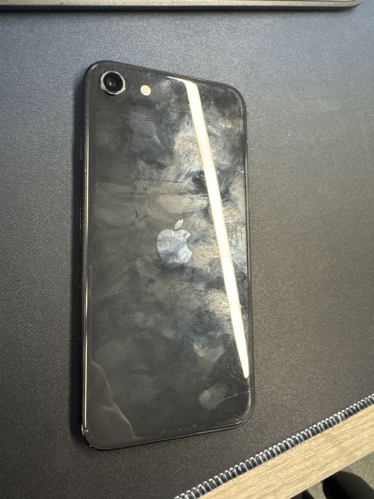 Iphone se рабочий