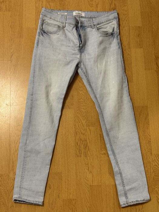 Blugi Bershka si Pull&Bear