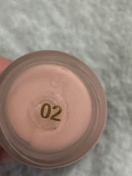 Косметика(фиксатор для макияжа)