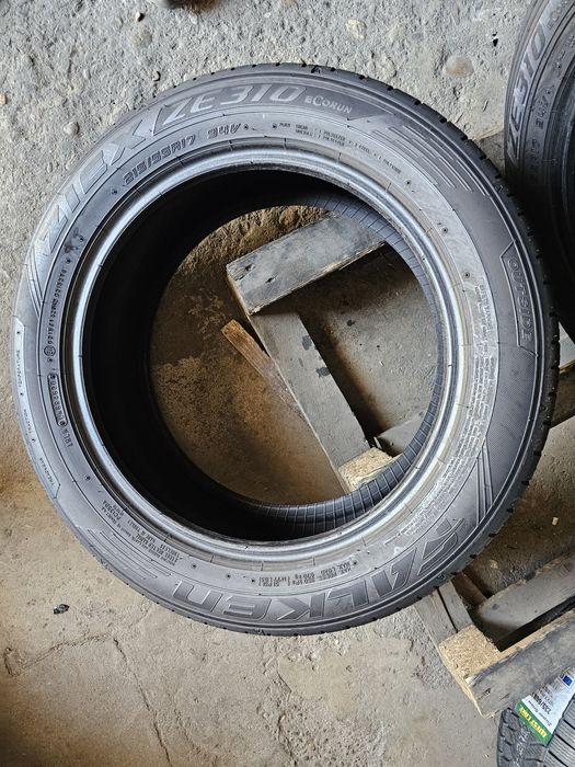 4 anvelope vara 215 55 17 Falken 7mm