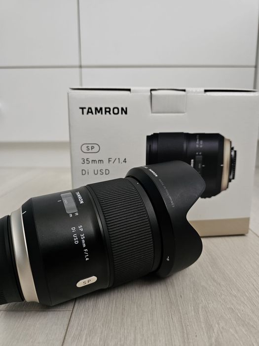 Tamron 35mm 1.4  Nikon D750  Blit TT685