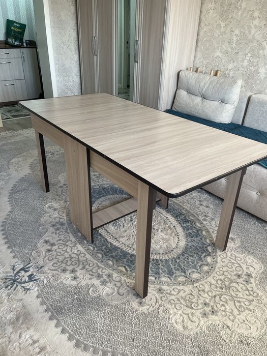 Продам стол трансформер